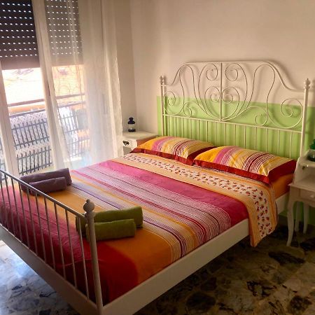 Peaceful Apartment 1 Minute Walk To The Beach Ventimiglia Exterior foto